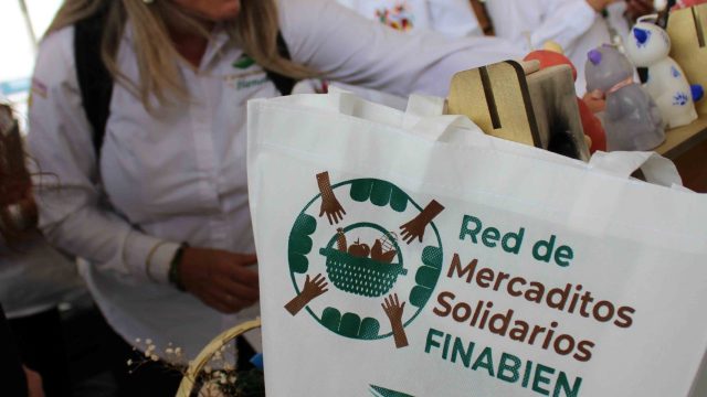 Mercadito Solidario Neza 20 de junio de 2024 (8)